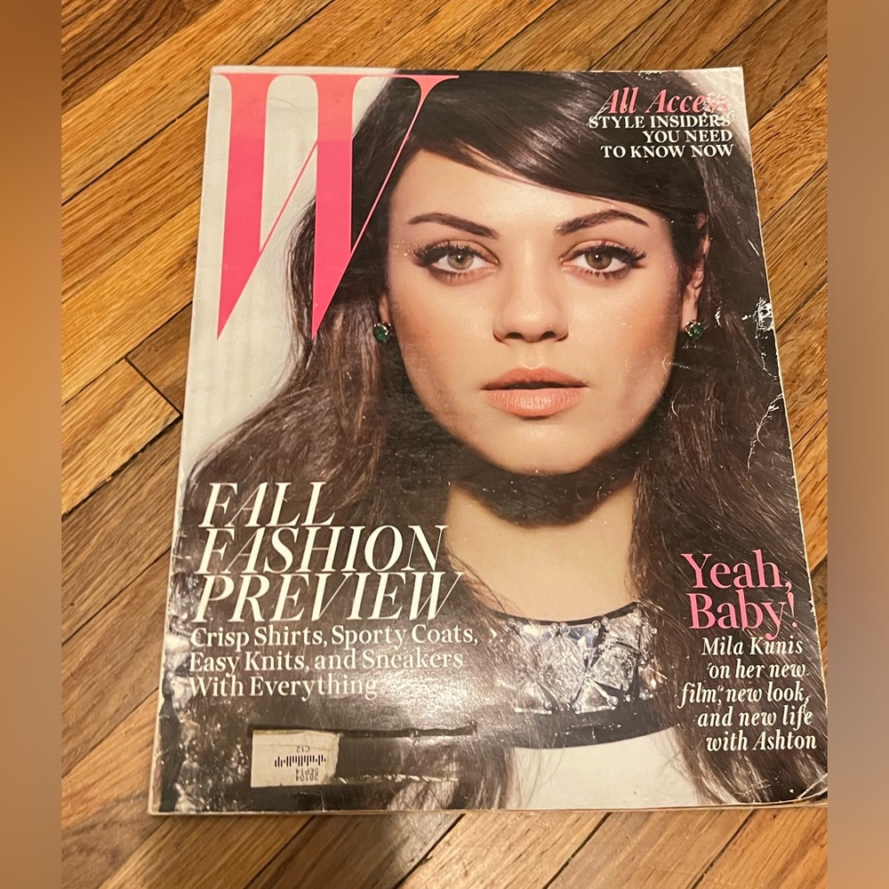 2014 AUGUST W MAGAZINE - MILA KUNIS FASHION COVER
